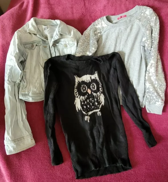 Girls Clothing Bundle 10-11 Years - Old Navy Denim Jacket - 2x Jumpers [72]