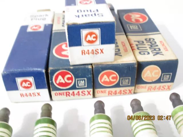 5 ACDelco R44SX Spark Plugs (5 pack) 2