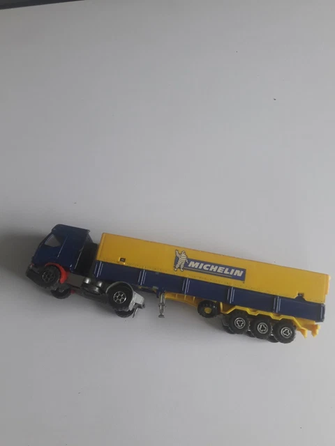 Lot Majorette Camion Man Semi-Remorque & Voiture Renault Kangoo - État Correct