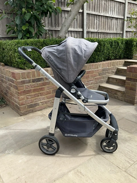 UPPAbaby Cruz - Pushchair & BASSINET Grey - Great Condition