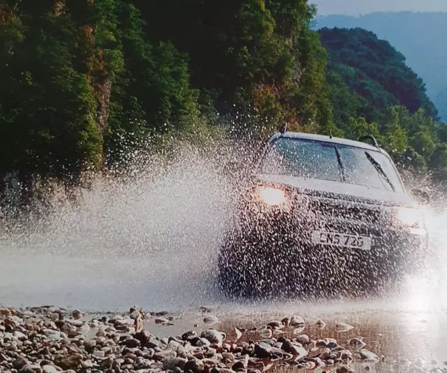 Land Rover Freelander Sales Brochure 2004 & Accessories Brochure - 4x4 Off Road