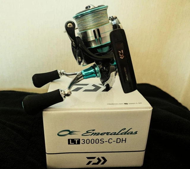 美品‼️Daiwa EmeraLdasLT 3000S-C-DH リール値引き可‼️ Amazon.com : Daiwa LT3000S-CH-DH 19 Emeraldas Spinning Reel