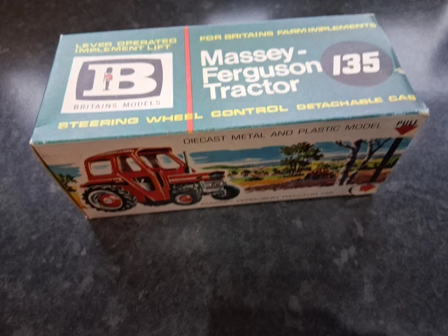 BRITAINS 2680 MASSEY Ferguson Trattore 1984 per ricambi o riparazioni
