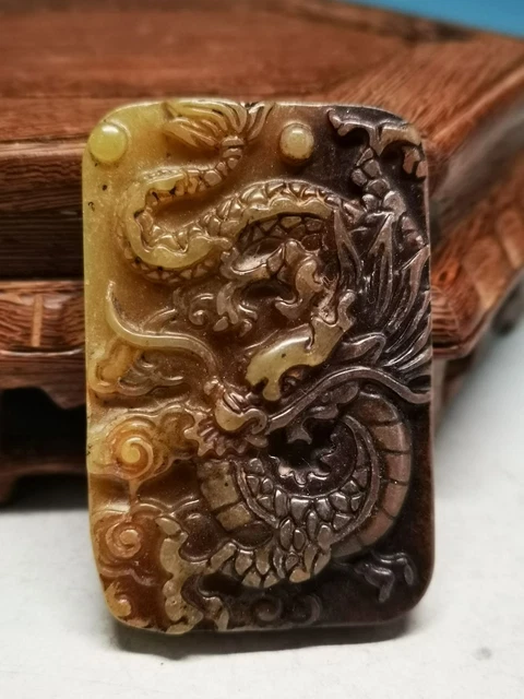 Natural Chinese Old Nephrite Jade Relief Sculpture Carved Dragon Pendant R21