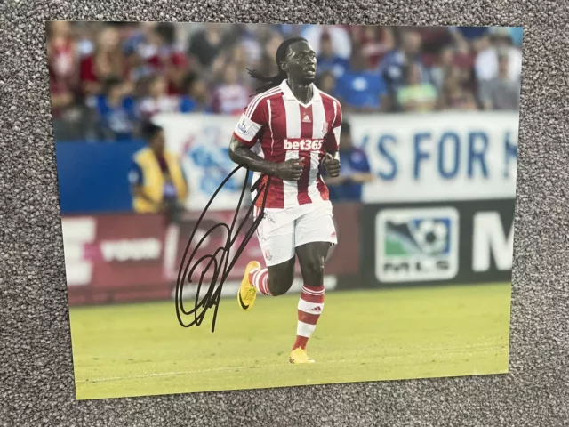 KENWYNE JONES SIGNED STOKE CITY FC 10x8  PHOTO