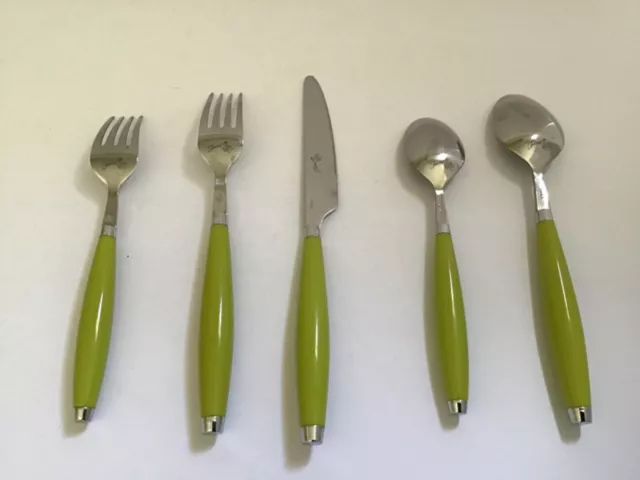 Fiestaware Chartreuse Green Flatware Silverware Dinner 5-piece Lot Set