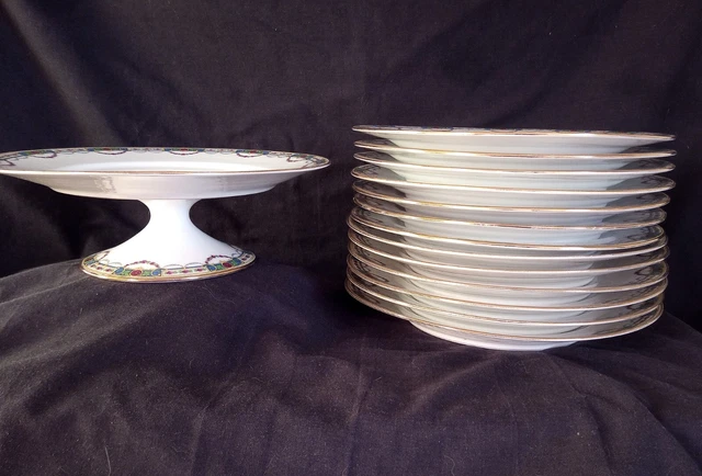 Service à dessert ancien Limoges F. Legrand 12 pièces assiettes + plats sur pied - Arts de la table