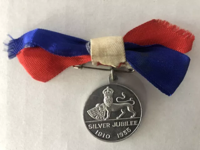 King George V & Queen Mary 1910-1935 Silver Jubilee Ribbon & medallion