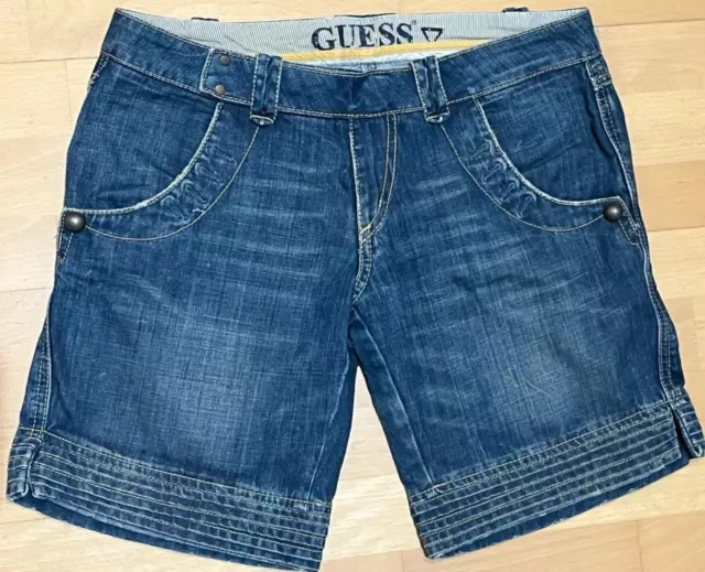 Jeans Shorts von Guess Gr. 28 - coole Details