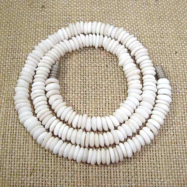 Vintage Puka Shell Beaded Necklace Hawaiian Large Heavy Barrel Clasp 17 3/4 ”