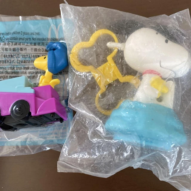 SNOOPY FIGURE HAPPY Meal McDonald's Woodstock Anime Character Goods