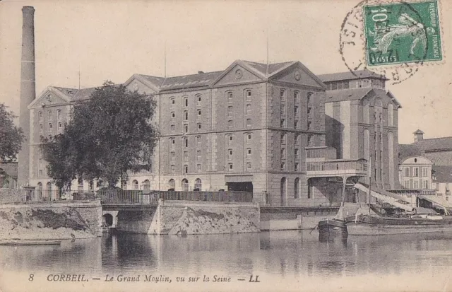 CPA 91 ESSONNE - CORBEIL - Le Grand Moulin, vu sur la Seine 1923 Animée