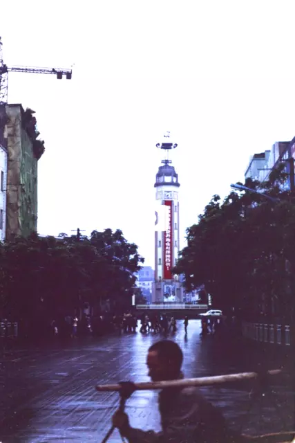 Street Scene Dusk Skyscraper Building Workers China 1985 Original 35mm Slide