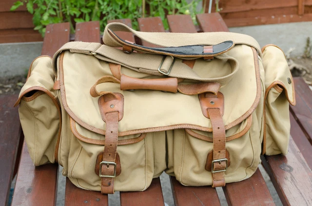 Vintage billingham hotsell camera bag