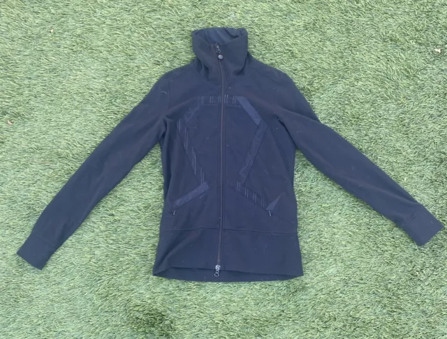 lululemon nulu define jacket size 6