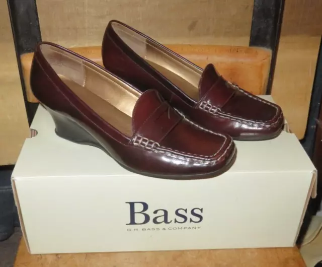 BASS BURGUNDY LEATHER Wedge Heel Women's Penny Loafer Style Size 8 M ...