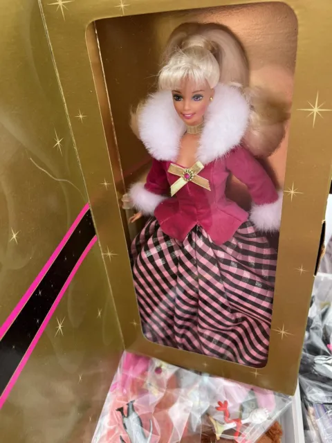 Barbie Winter Rhapsody Avon Special Edition Collectors Blonde Doll 1996 - 16873