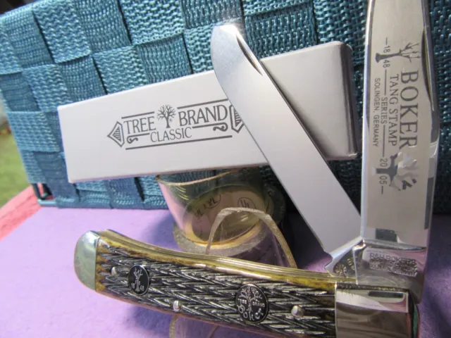 Boker Tree Brand, Tang Stamp Series Trapper. 2005. Antique Green Bone. Mint.