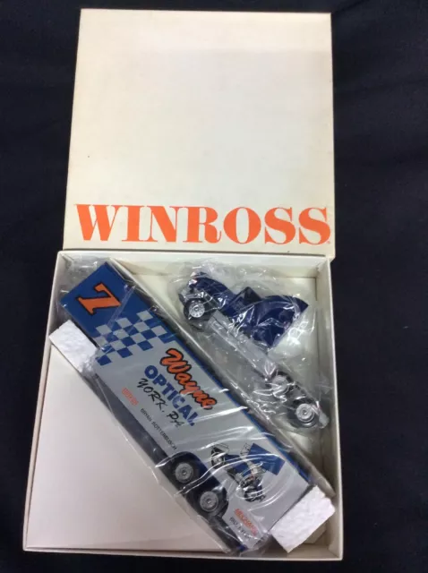 Winross 1/64 Scale Die-Cast Tractor Trailer Semi Wayne Optical, York, PA  NOS