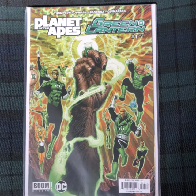 DC COMICS PLANET OF THE APES GREEN LANTERN #1 FEBRUARY 2017 Free P+P