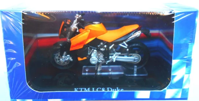 Moto KTM LC8 Duke Superbikes - 1/24 (108)