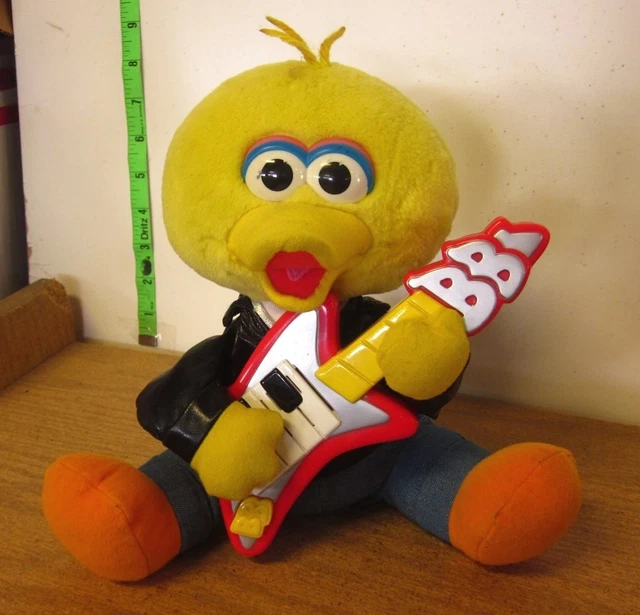 SESAME STREET PLUSH interactive Rock & Roll Big Bird moving toy w