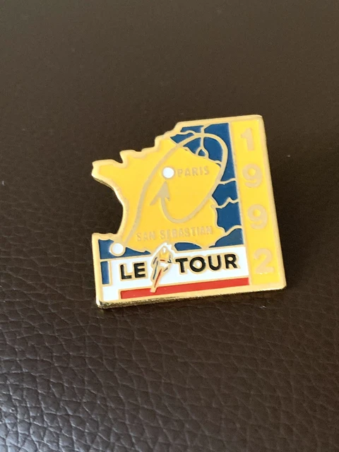 R440 Pin's Paris Dakar 1992 Tripoli Le Cap Vélo Pin France - Collection