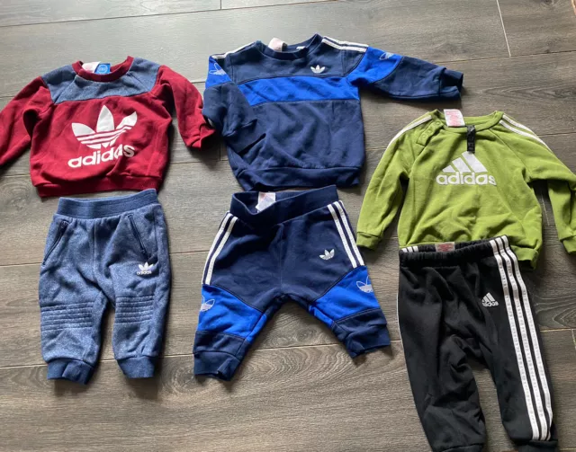 Pacchetto tute Adidas bambino età 6/9 mesi X3 buone condizioni