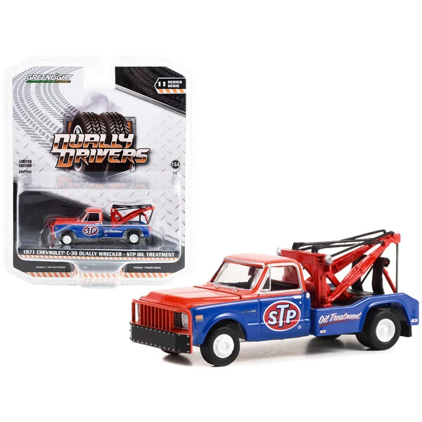 1971 Chevrolet C-30 Dually Wrecker Tow Truck "STP Oil Treatment" Red and Blue...