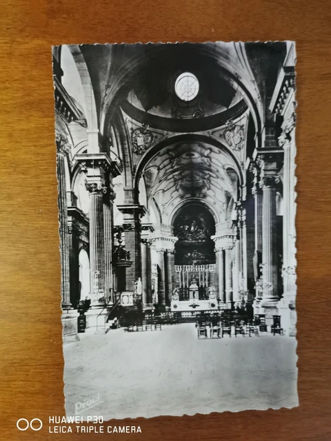 CPA - 25 - BESANCON LES BAINS - Intérieur de l'Eglise de la Madeleine