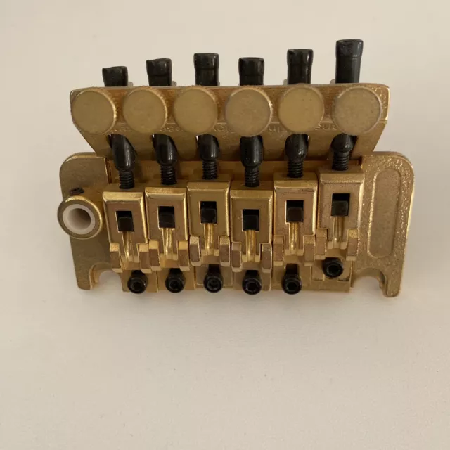 Lizenzierte Floyd Rose Tremolo Brücke in Gold mit Whammy Bar 3