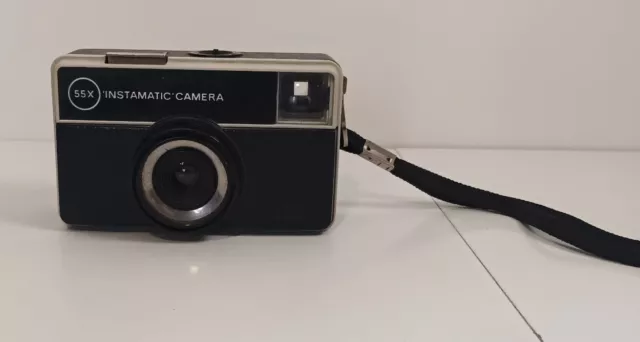 Kodak Instamatic Camera 55x Vintage Made In England Black  **Untested**