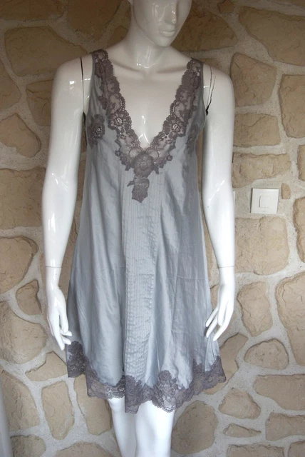 Nuisette Rouge Valège - Bonnet 90D - Neuve Avec Étiquettes - Fermeture Sous La Poitrine