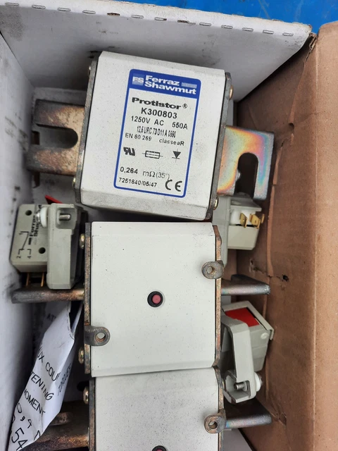 Fusibile Ferraz PROTISTOR K300803 / S0NK #D 9397