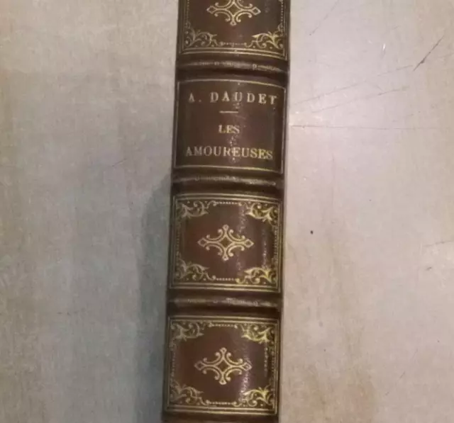 Les amoureuses Le roman du chaperon rouge Scènes fantaisies Daudet 1930 Ed num