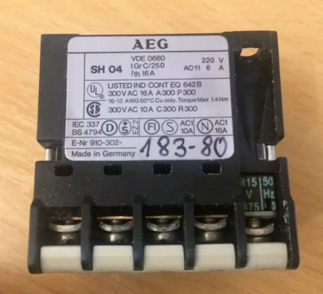 AEG SH04-22E E-Nr:910-302-183-80 - 16A Triple Pole Mini Contactor 415VAC Coil 2