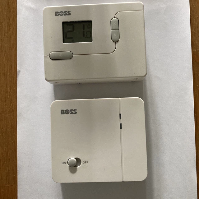 BOSS UNIVERSAL PROGRAMMABLE Room Thermostat Wireless £31.00 - PicClick UK