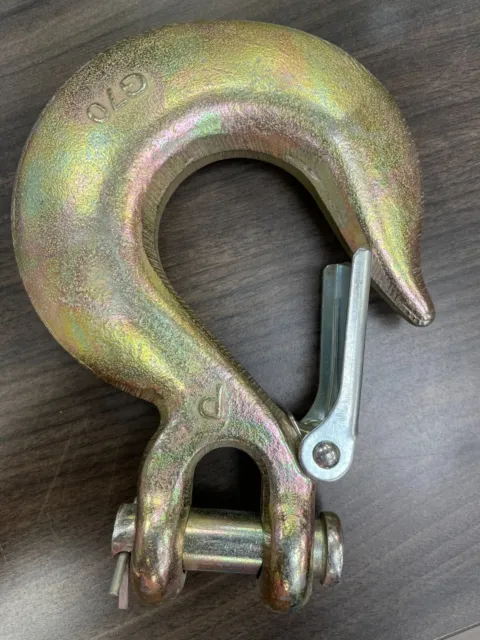 1/2" Clevis Slip Hook with Latch, 6600LB 2pc