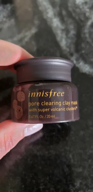Innisfree Pore Clearing Mask With Super Volcanic Clusters Sample Size
