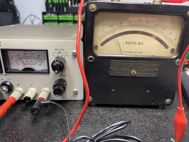 Vintage Weston Electrical Instrument Corp Model 430 DC Voltmeter No. 25138 WORKS Vintage Weston Electrical Instrument Corp Model 430 DC Voltmeter No. 25138 WORKS