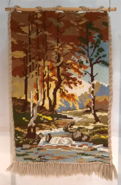 alter gestickter Gobelin Wandteppich Wandbehang Teppich Bambusstab Landschaft