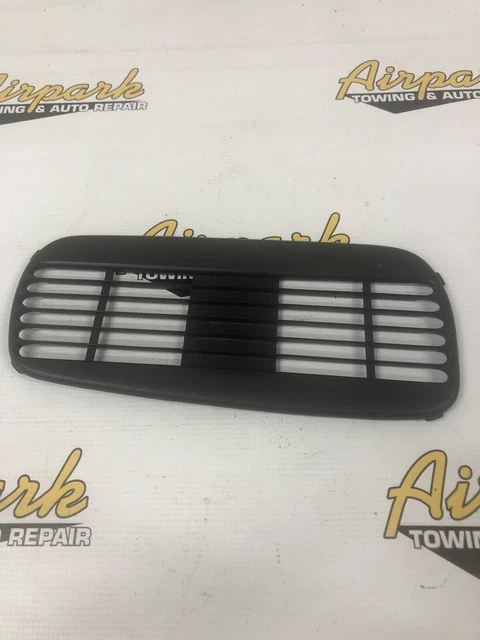 1999 Pontiac Sunfire Dash Defrost Air Vent OEM