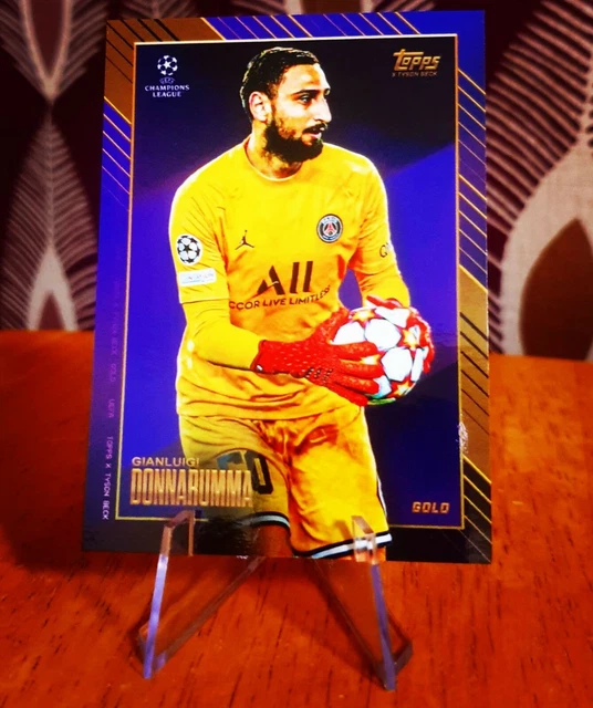 Gold X Tyson Beck UCL 2021/22 Gianluigi Donnarumma PSG + Free Card