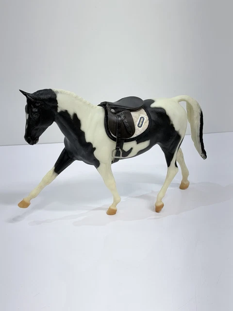 Breyer Traditional Series Sjoerd Friesian Stallion Model – 1:9 Scale Horse Toy, 12.25" L