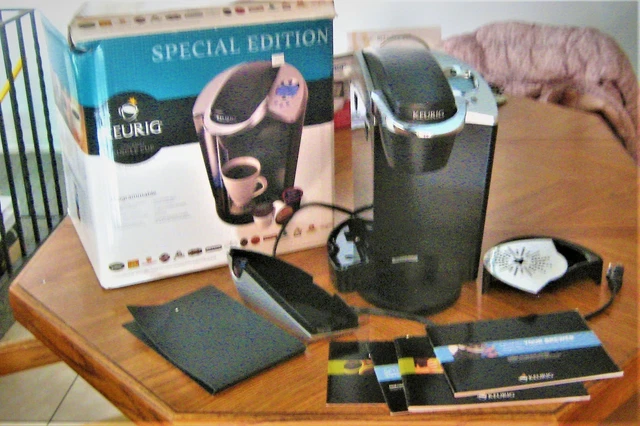 Keurig Model B60 Brewer Box,Pamphlets Original Owner "Local Pick Up Only" Queens