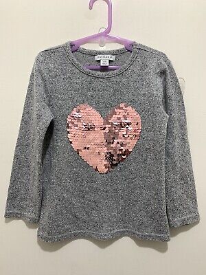 Lovely Girls Grey Knitted Pink Sequin Love Heart Long Sleeve Top 5-6yrs💗💗