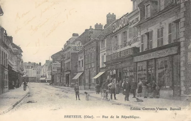 Cpa 60 Breteuil Rue De La Republique