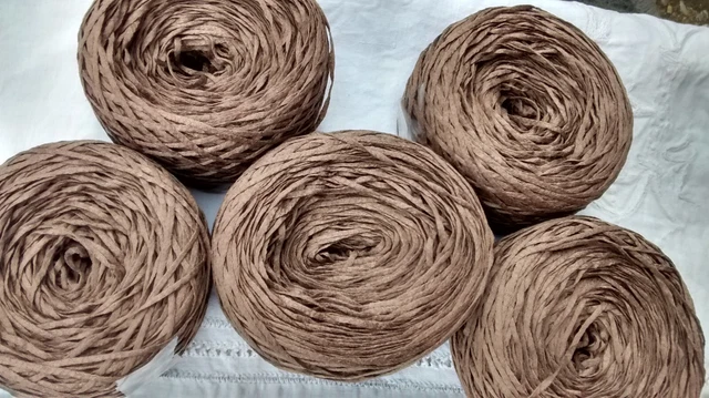 Lot De Laine Ruban Acrylique 590g - Marron, Aiguilles 4-4.5, Uni, Même Bain De Teinture, Neuf