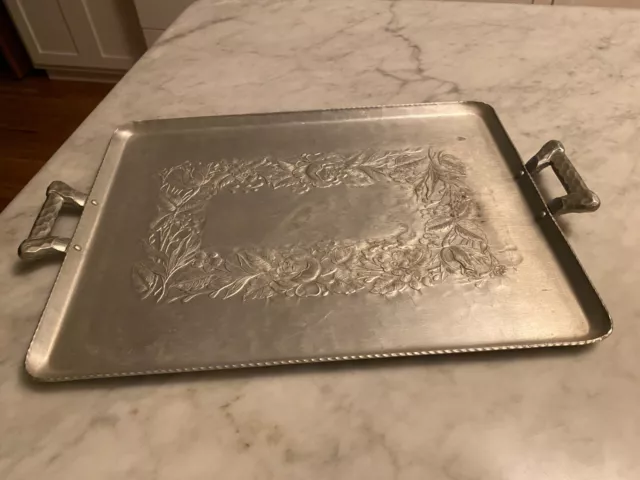 VINTAGE HAND FORGED EVERLAST METAL HAMMERED SERVING TRAY - 12x16