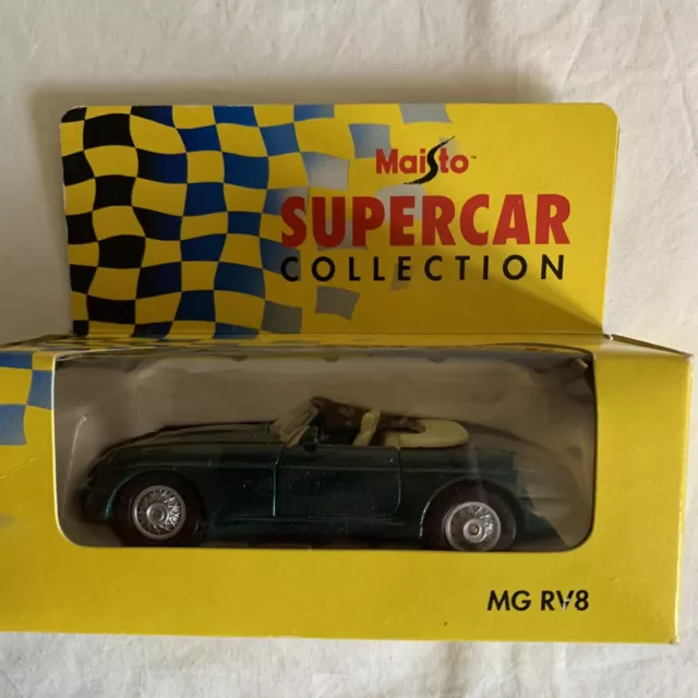 MAISTO SERIE SUPERIOR retro friction cabriolet MG RV8 EUR 9 99